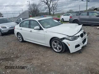 2015 BMW 3 Series 335i z VIN WBA3A9G55FNS66669, wystawiony jako IAAI lot #41917673 z przebiegiem Nie podano mil oraz . Historia ofert i sprzedaży dostępna na DreamBid. Obrazek 1.