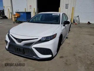2023 Toyota Camry SE with VIN 4T1G11AK6PU115976, listed as a Copart auction lot 61074124 with 11,022 mi miles and Clean Title. Bid and sale history available at DreamBid. Image 1.