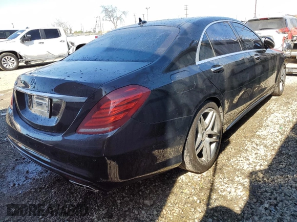 2014 Mercedes-Benz S-Class S 550 with VIN WDDUG8CB5EA025704, listed as a Copart auction lot 45691445 with 133,921 mi miles and Salvage Title. Bid and sale history available at carsss.com. Image 3.