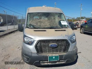 2022 Ford Transit Passenger XL with VIN 1FBAX2C85NKA36473, listed as a IAAI auction lot 40583736 with Not provided miles and . Bid and sale history available at DreamBid. Image 11.
