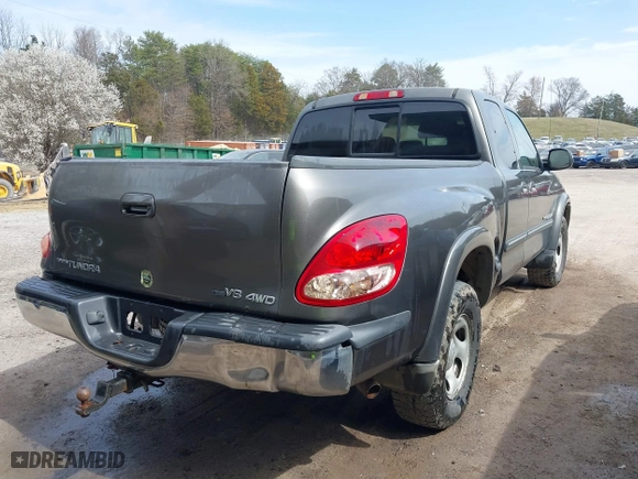 2005 Toyota Tundra SR5 with VIN 5TBBT44155S468278, listed as a IAAI auction lot 41808354 with 318,961 mi miles. Bid and sale history available at carsss.com. Image 4.