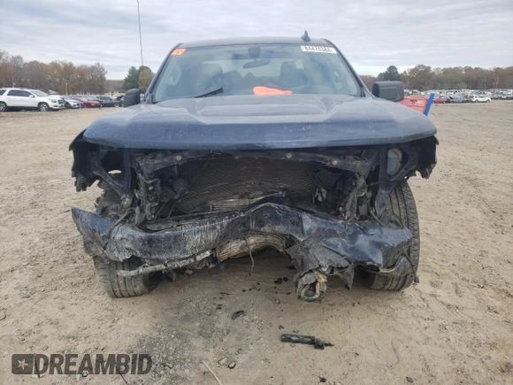 2020 Chevrolet Silverado 1500 Custom with VIN 1GCRWBEK1LZ225099, listed as a Copart auction lot 84474384 with 104,928 mi miles and Salvage Title. Bid and sale history available at carsss.com. Image 5.