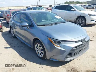 2023 Toyota Corolla LE z VIN 5YFB4MDE9PP004980, wystawiony jako IAAI lot #41788099 z przebiegiem 21 650 mil mil oraz . Historia ofert i sprzedaży dostępna na DreamBid. Obrazek 1.