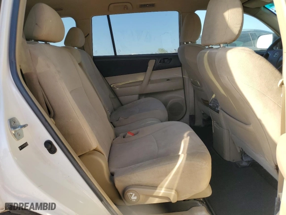 2011 Toyota Highlander with VIN 5TDZK3EHXBS027630, listed as a Copart auction lot 49255195 with 189,829 mi miles and Clean Title. Bid and sale history available at carsss.com. Image 11.