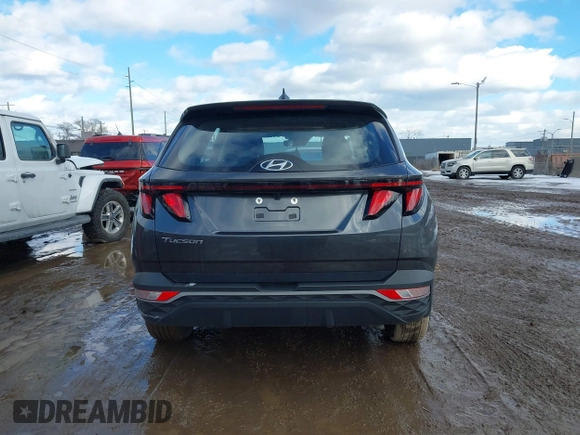 2024 Hyundai Tucson SE with VIN 5NMJA3DE7RH325086, listed as a IAAI auction lot 41445524 with 8,980 mi miles and . Bid and sale history available at DreamBid. Image 17.