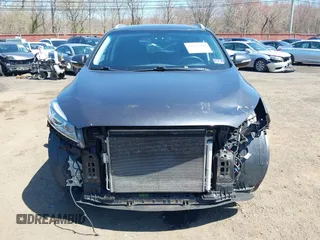 2018 Kia Sorento EX with VIN 5XYPHDA57JG388378, listed as a IAAI auction lot 41977584 with 121,482 mi miles and . Bid and sale history available at carsss.com. Image 12.