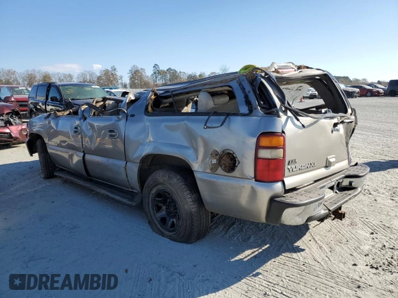 2002 GMC Yukon XL SLT with VIN 3GKFK16Z52G141925, listed as a Copart auction lot 83738594 with 0 mi miles and Salvage Title. Bid and sale history available at carsss.com. Image 2.
