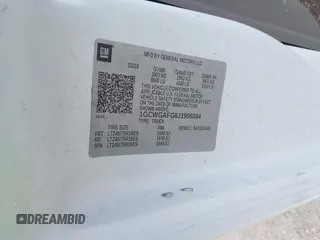 2018 Chevrolet Express Cargo Van with VIN 1GCWGAFG8J1906084, listed as a IAAI auction lot 41814922 with 162,977 mi miles. Bid and sale history available at carsss.com. Image 9.