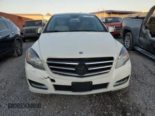 2012 Mercedes-Benz R 350 with VIN 4JGCB5HE1CA142811, listed as a Copart auction lot 82149634 with 187,770 mi miles and Salvage Title. Bid and sale history available at DreamBid. Image 5.