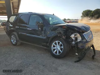 2007 GMC Yukon Denali with VIN 1GKFK63867J293808, listed as a Copart auction lot 69071854 with 266,235 mi miles and Salvage Title. Bid and sale history available at carsss.com. Image 4.