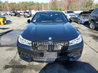 2017 BMW 7 Series ALPINA B7 xDrive with VIN WBA7F2C55HG422071, listed as a Copart auction lot 79205134 with 39,856 mi miles and Salvage title. Bid and sale history available at DreamBid. Image 5.