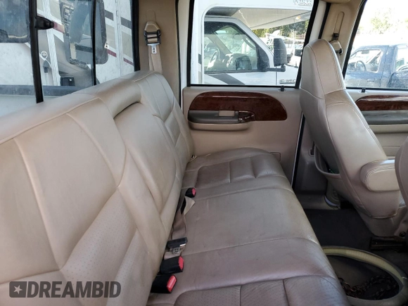 2001 Ford F-350 XL with VIN 1FTWW32F31ED39867, listed as a Copart auction lot 80069644 with 241,113 mi miles and Salvage title. Bid and sale history available at DreamBid. Image 11.