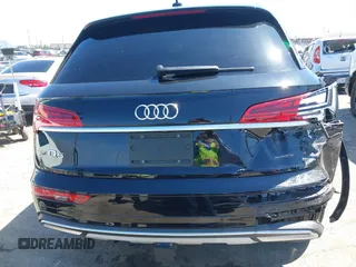 2021 Audi Q5 Premium Plus z VIN WA1BAAFY7M2114476, wystawiony jako IAAI lot #42063790 z przebiegiem 44 945 mil mil oraz . Historia ofert i sprzedaży dostępna na DreamBid. Obrazek 16.