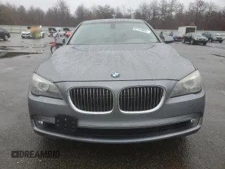 2011 BMW 7 Series 750Li with VIN WBAKB8C54BCY66713, listed as a Copart auction lot 85658064 with 122,271 mi miles and Non repairable. Bid and sale history available at DreamBid. Image 5.