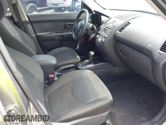 2010 Kia Soul + with VIN KNDJT2A20A7084899, listed as a IAAI auction lot 41990009 with 210,572 mi miles and . Bid and sale history available at DreamBid. Image 5.