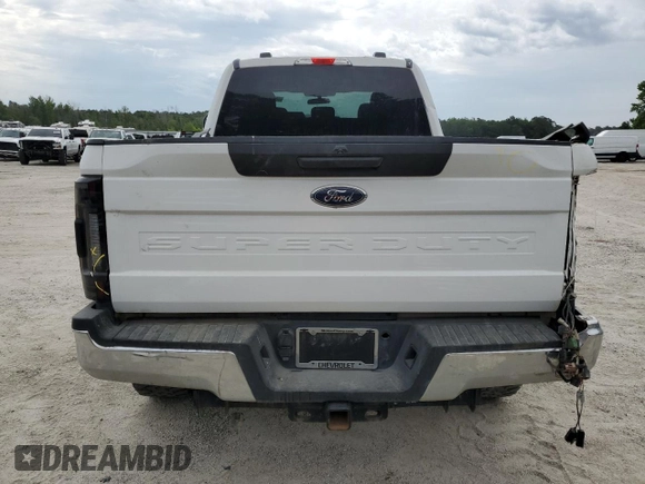 2020 Ford F-250 XL with VIN 1FT7W2B68LEC45808, listed as a Copart auction lot 55674505 with 136,473 mi miles and Salvage title. Bid and sale history available at DreamBid. Image 6.