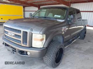 2008 Ford F-250 XL с VIN 1FTSW21R18EB89708, выставлен на аукционе IAAI как лот 42596294 с пробегом 273 950 миль миль и . История ставок и продаж доступна на DreamBid. Изображение 2.