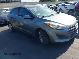 2017 Hyundai Elantra z VIN KMHD35LH5HU371694, wystawiony jako IAAI lot #42153383 z przebiegiem 134 111 mil mil oraz . Historia ofert i sprzedaży dostępna na DreamBid. Obrazek 1.