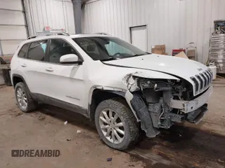 2014 Jeep Cherokee Limited with VIN 1C4PJMDB9EW192599, listed as a IAAI auction lot 41482760 with 162,000 mi miles. Bid and sale history available at carsss.com. Image 1.