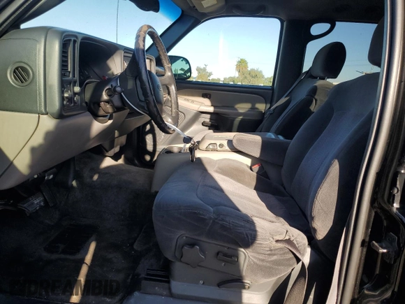 2002 Chevrolet Suburban LS with VIN 1GNEC16TX2J131882, listed as a Copart auction lot 81601484 with 0 mi miles and Salvage Title. Bid and sale history available at carsss.com. Image 7.