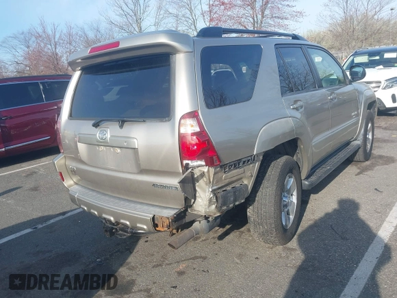 2005 Toyota 4Runner SR5 with VIN JTEBT14R350056824, listed as a IAAI auction lot 41936954 with 247,526 mi miles and . Bid and sale history available at DreamBid. Image 4.