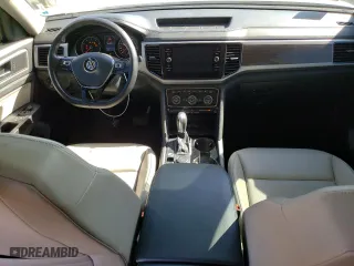 2018 Volkswagen Atlas 3.6L V6 SEL with VIN 1V2MR2CA1JC554931, listed as a Copart auction lot 74221374 with 71,980 mi miles and Salvage Title. Bid and sale history available at carsss.com. Image 8.