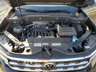 2023 Volkswagen Atlas SE with VIN 1V2KE2CA2PC206051, listed as a Copart auction lot 77347584 with 19,297 mi miles and Salvage title. Bid and sale history available at DreamBid. Image 13.