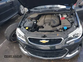 2017 Chevrolet SS z VIN 6G3F15RW1HL301966, wystawiony jako IAAI lot #42254336 z przebiegiem 65 775 mil mil oraz . Historia ofert i sprzedaży dostępna na DreamBid. Obrazek 10.