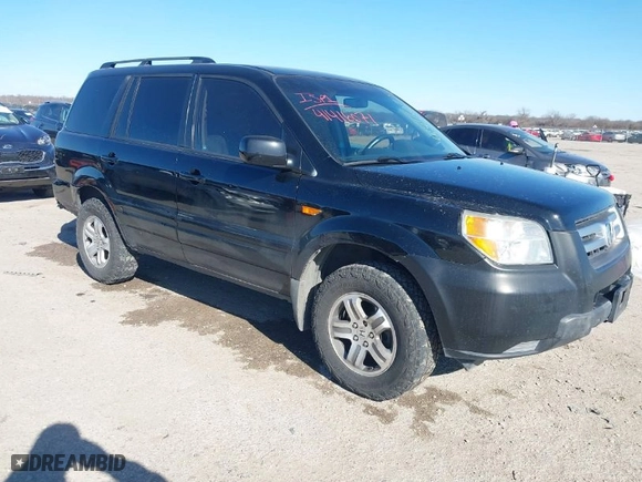 2008 Honda Pilot VP with VIN 5FNYF18238B049364, listed as a IAAI auction lot 41416071 with 170,384 mi miles. Bid and sale history available at carsss.com. Image 1.