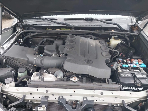 2017 Toyota 4Runner SR5 with VIN JTEBU5JR3H5421146, listed as a IAAI auction lot 41638609 with 101,535 mi miles. Bid and sale history available at carsss.com. Image 10.