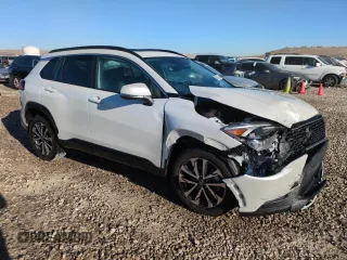2024 Toyota Corolla Cross XLE with VIN 7MUDAABG4RV112959, listed as a Copart auction lot 50553405 with 4,204 mi miles and Salvage title. Bid and sale history available at DreamBid. Image 4.