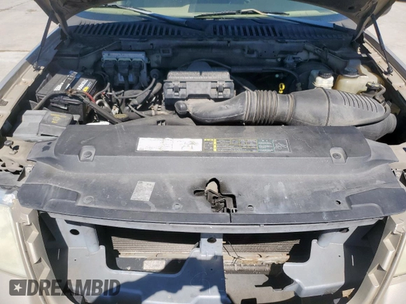 2005 Ford Expedition Special Service with VIN 1FMPU15545LA85990, listed as a Copart auction lot 48691405 with 293,357 mi miles and Salvage Title. Bid and sale history available at carsss.com. Image 11.
