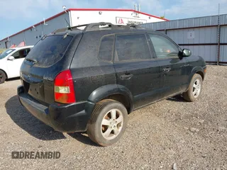2008 Hyundai Tucson GLS with VIN KM8JM12B48U894789, listed as a IAAI auction lot 41943627 with 194,382 mi miles. Bid and sale history available at carsss.com. Image 4.