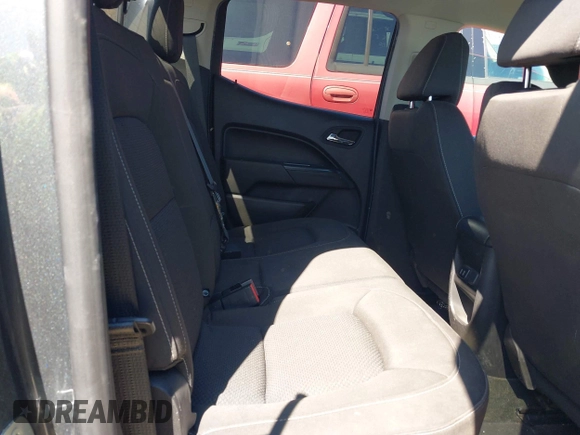 2017 Chevrolet Colorado 4WD LT z VIN 1GCGTCEN0H1159506, wystawiony jako IAAI lot #41886802 z przebiegiem 132 007 mil mil oraz . Historia ofert i sprzedaży dostępna na DreamBid. Obrazek 8.