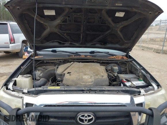 2008 Toyota Tacoma PreRunner with VIN 3TMJU62NX8M070697, listed as a IAAI auction lot 41781617 with 251,414 mi miles and . Bid and sale history available at DreamBid. Image 10.