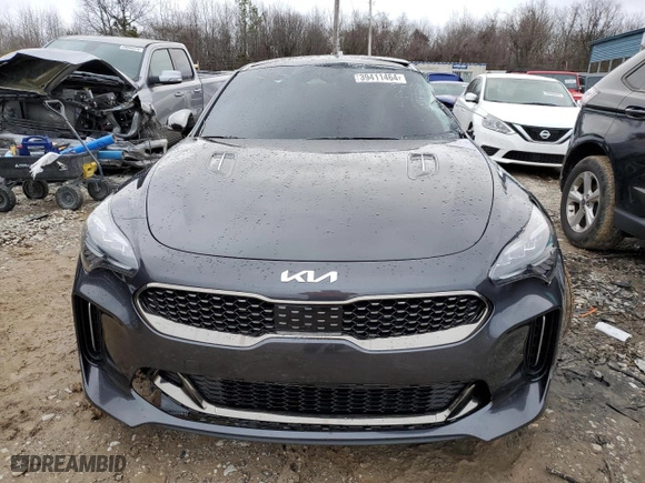 2022 Kia Stinger GT1 with VIN KNAE45LC3N6122284, listed as a Copart auction lot 39411464 with 37,891 mi miles and Salvage Title. Bid and sale history available at carsss.com. Image 5.