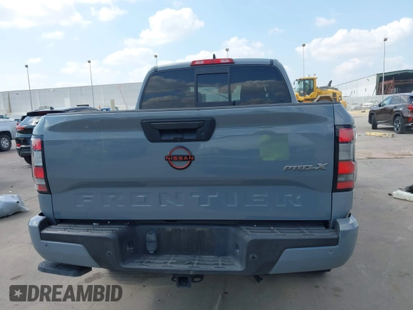 2022 Nissan Frontier SV z VIN 1N6ED1EJ3NN661336, wystawiony jako IAAI lot #42331182 z przebiegiem Nie podano mil oraz . Historia ofert i sprzedaży dostępna na DreamBid. Obrazek 17.
