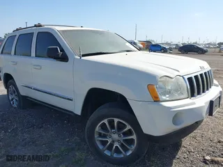 2007 Jeep Grand Cherokee Limited with VIN 1J8HR58207C551946, listed as a IAAI auction lot 41726255 with 217,651 mi miles. Bid and sale history available at carsss.com. Image 1.
