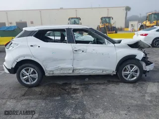 2022 Nissan Kicks S with VIN 3N1CP5BV7NL487855, listed as a IAAI auction lot 41934184 with 88,644 mi miles. Bid and sale history available at carsss.com. Image 13.