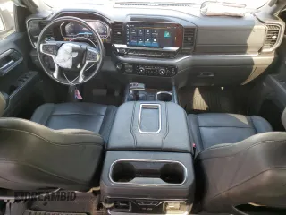 2022 CHEVROLET C1500 LTZ with VIN 1GCPAEETXNZ589525, listed as a Copart auction lot 83074804 with 26,139 mi miles and Salvage Title. Bid and sale history available at DreamBid. Image 8.