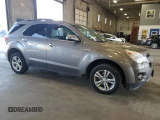2010 Chevrolet Equinox LTZ z VIN 2CNALFEW9A6267606, wystawiony jako Copart lot #56074365 z przebiegiem 215 970 mil mil oraz Czysty tytuł • Clean title. Historia ofert i sprzedaży dostępna na DreamBid. Obrazek 4.
