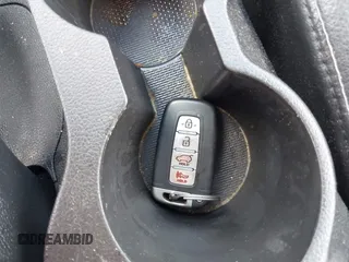 2013 Hyundai Veloster w/Black Int с VIN KMHTC6AD5DU084996, выставлен на аукционе IAAI как лот 42279292 с пробегом 179 460 миль миль и . История ставок и продаж доступна на DreamBid. Изображение 11.