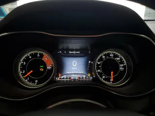 2020 Jeep Cherokee Limited z VIN 1C4PJMDN8LD539794, wystawiony jako Copart lot #58744205 z przebiegiem 57 818 mil mil oraz Szkoda całkowita • Salvage title. Historia ofert i sprzedaży dostępna na DreamBid. Obrazek 9.