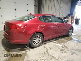 2013 Kia Optima LX z VIN 5XXGM4A75DG159462, wystawiony jako Copart lot #56678015 z przebiegiem 133 434 mil mil oraz Szkoda całkowita • Salvage title. Historia ofert i sprzedaży dostępna na DreamBid. Obrazek 3.