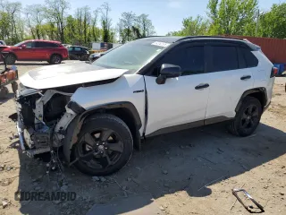 2019 Toyota RAV4 Hybrid XSE with VIN JTMEWRFV0KJ025912, listed as a Copart auction lot 54350235 with 37,677 mi miles and Salvage title. Bid and sale history available at DreamBid. Image 1.
