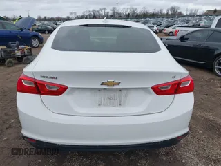2018 Chevrolet Malibu LT z VIN 1G1ZD5ST4JF284966, wystawiony jako IAAI lot #41503355 z przebiegiem 99 181 mil mil oraz . Historia ofert i sprzedaży dostępna na DreamBid. Obrazek 16.