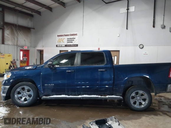 2020 Ram 1500 Big Horn z VIN 1C6SRFFT7LN218907, wystawiony jako IAAI lot #41608010 z przebiegiem 78 998 mil mil oraz . Historia ofert i sprzedaży dostępna na DreamBid. Obrazek 14.