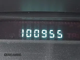 2000 Oldsmobile Intrigue GX z VIN 1G3WH52HXYF300866, wystawiony jako IAAI lot #42315649 z przebiegiem 100 955 mil mil oraz . Historia ofert i sprzedaży dostępna na DreamBid. Obrazek 15.