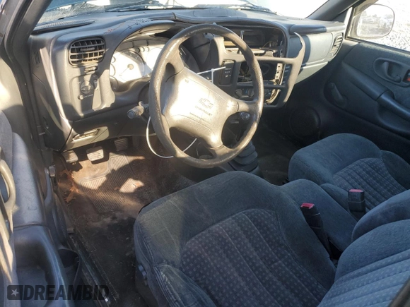 1998 Chevrolet S-10 with VIN 1GCCS1445WK234691, listed as a Copart auction lot 88746545 with 275,680 mi miles and Salvage Title. Bid and sale history available at carsss.com. Image 8.