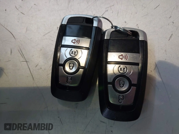 2022 Ford Maverick XL z VIN 3FTTW8E32NRA66134, wystawiony jako IAAI lot #41500466 z przebiegiem 37 471 mil mil oraz . Historia ofert i sprzedaży dostępna na DreamBid. Obrazek 11.